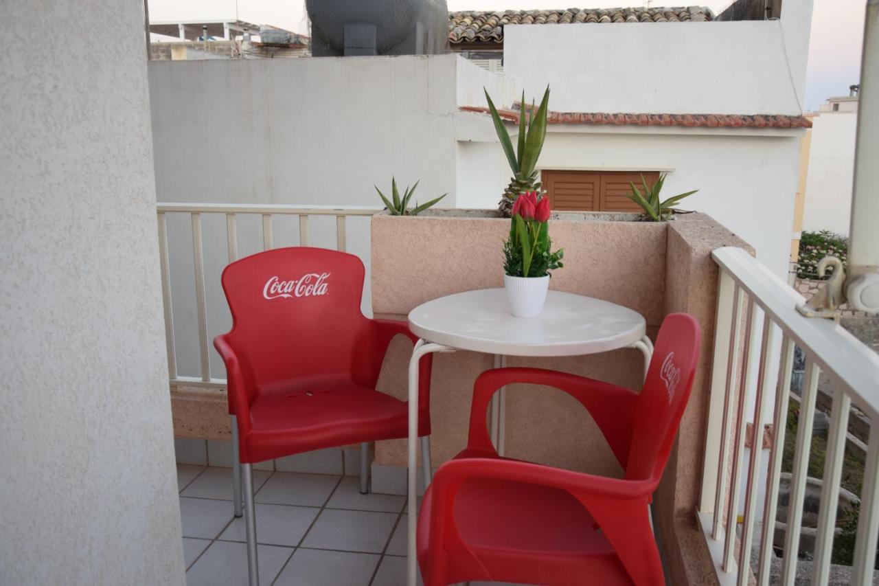 ドンナルカタCasa Rivieraアパートメント エクステリア 写真