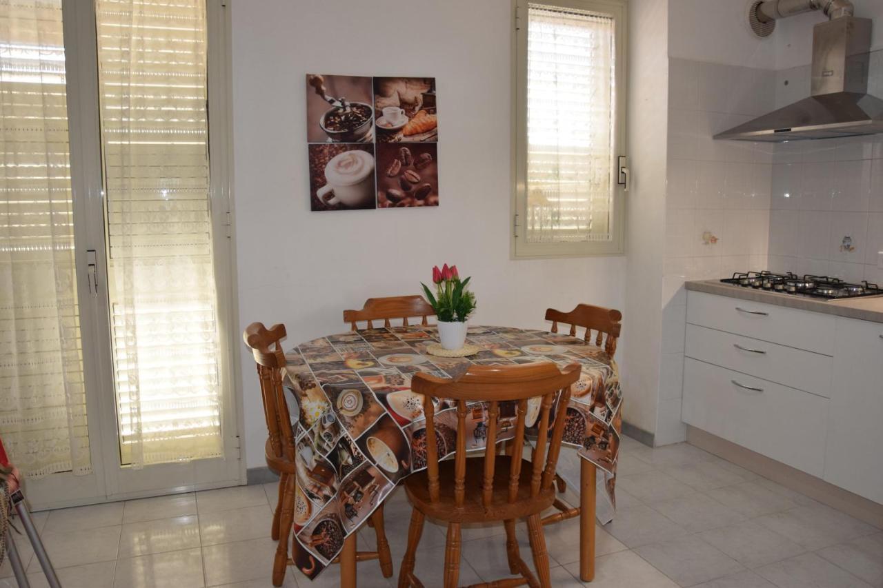 ドンナルカタCasa Rivieraアパートメント エクステリア 写真